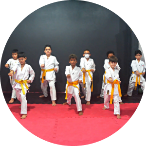 Academia ASCAM de Artes Marciais - Treino de Karatê Kids